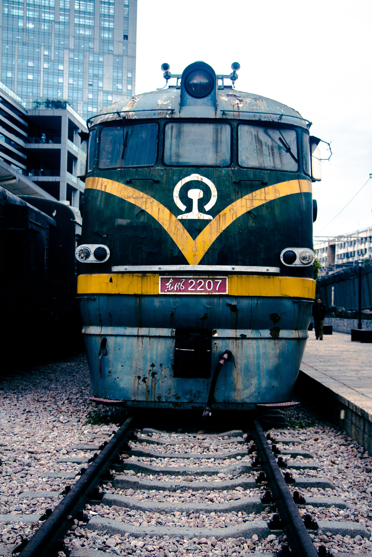 火車(chē)為什么要換車(chē)頭