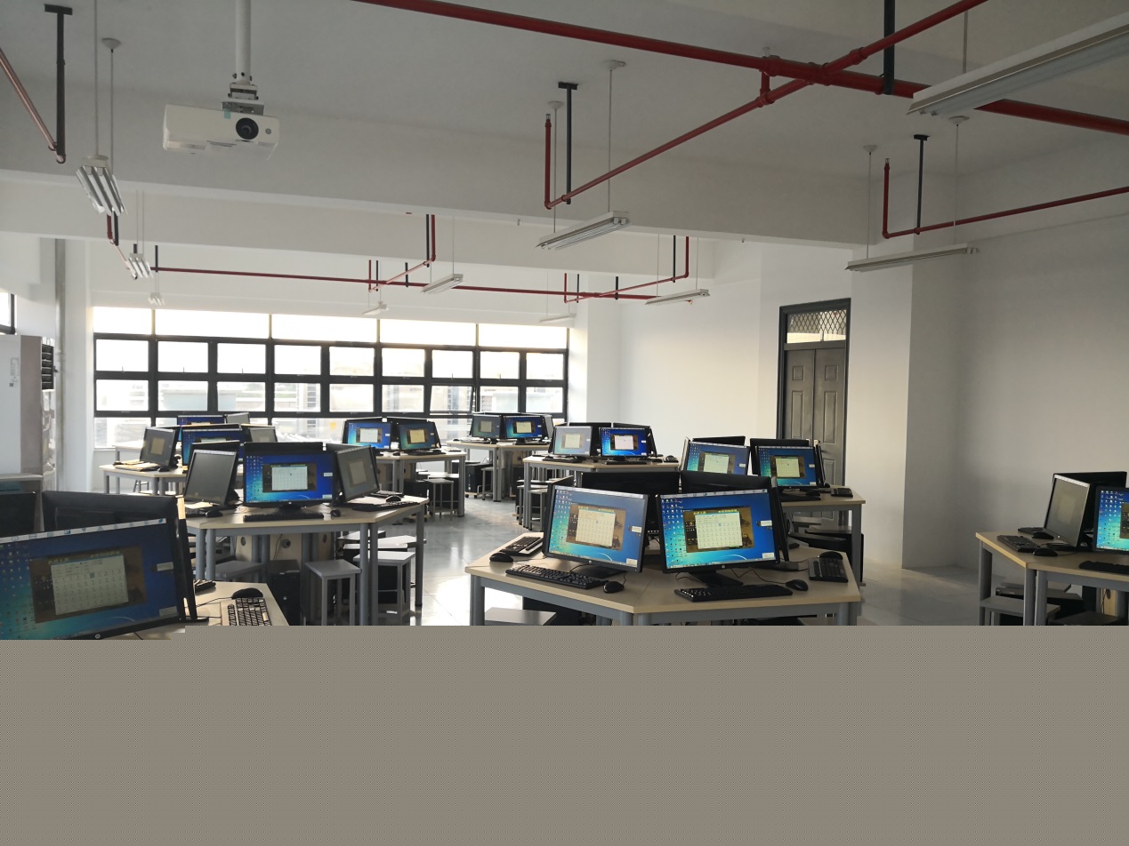 南京師范大學機房怎么樣