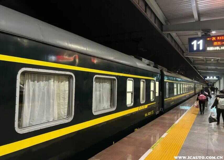 火車(chē)為什么要換車(chē)頭